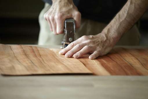 Photo 1: The fillet of the tree during processing. Photo: IFN/Sarah Maier collection